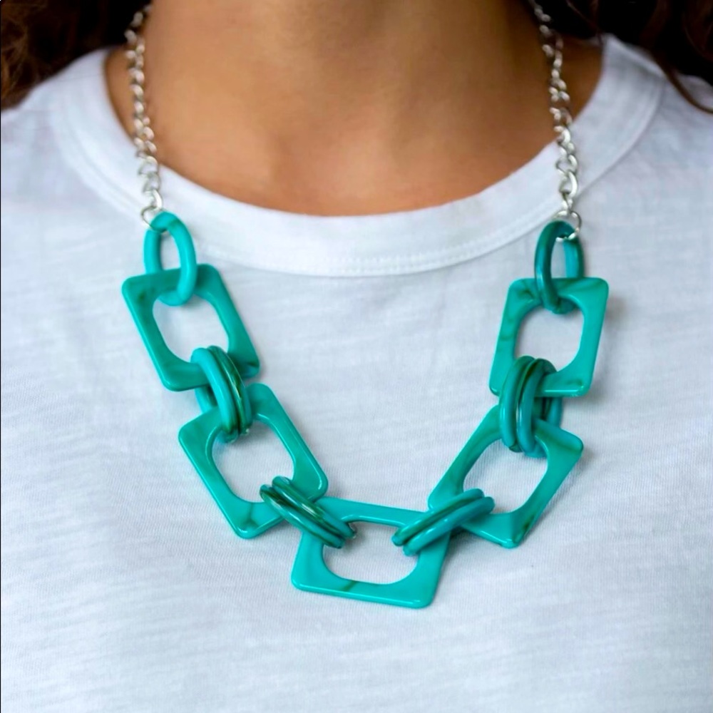 NWT - blue green teal acrylic necklace & earrings